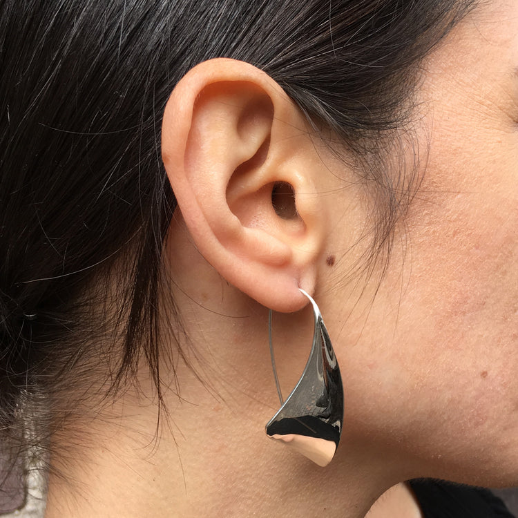 Flared Earrings Smooth