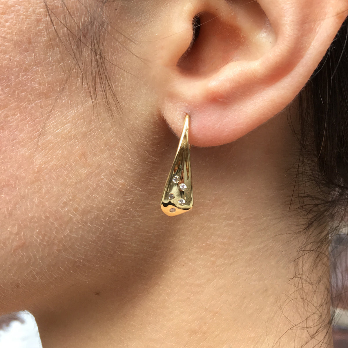 18K Gold and Diamond Flourish Earrings (small)