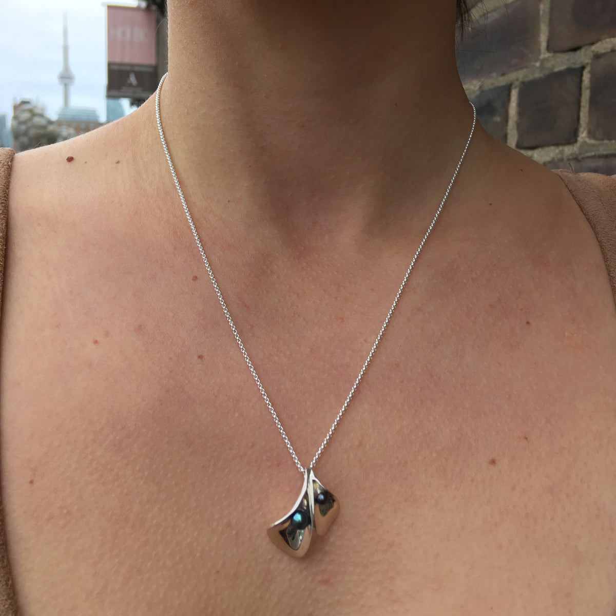 Calla Lily Necklace
