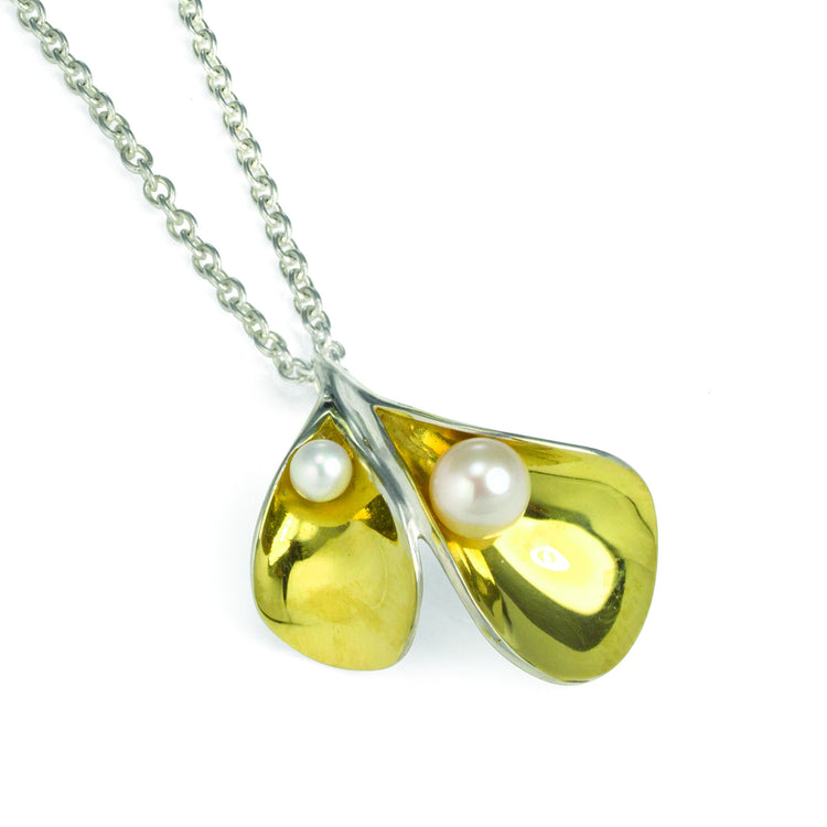 Calla Lily Pendant