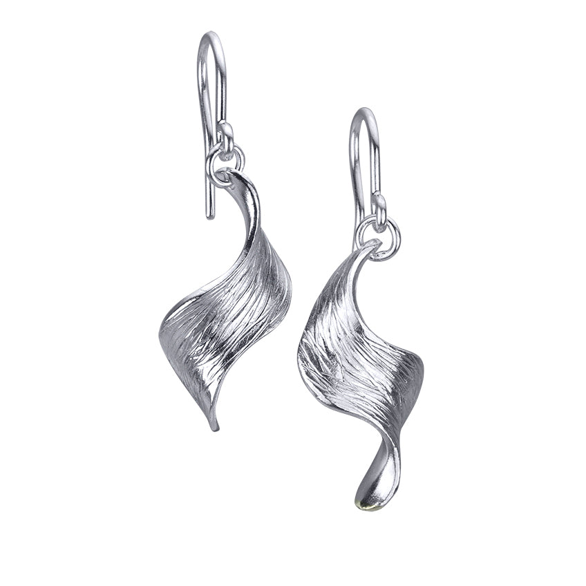 Single Wave Earrings with Texture