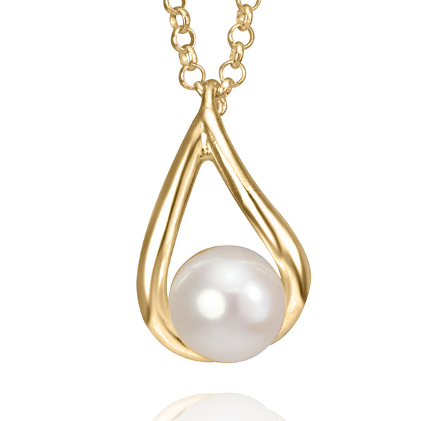 Petal Necklace 18K Gold With Fresh Water Pearl